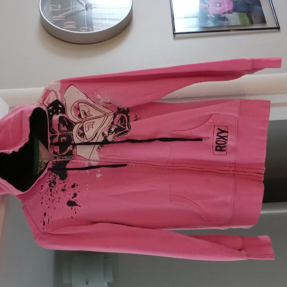 Girls roxy hoodie size LG
